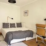 The Metropolitan- Premium-wohnung Mit Balkon- Parkplatz By Interhome * Lizbona
