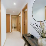 The Metropolitan- Premium-wohnung Mit Balkon- Parkplatz By Interhome Apartament Lizbona