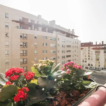 The Metropolitan- Premium-wohnung Mit Balkon- Parkplatz By Interhome Appartement Lissabon